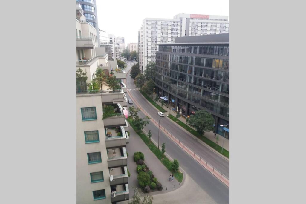 W Samym Centrum Na Grzybowskiej ワルシャワ エクステリア 写真